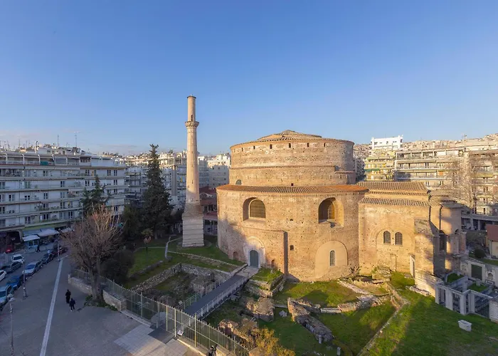 3br Skyline & Rotunda View Apartment *