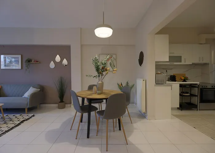 3br Skyline & Rotunda View