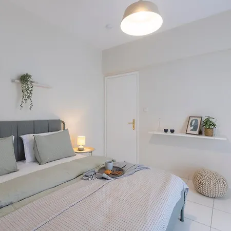 3br Skyline & Rotunda View شقة سالونيك